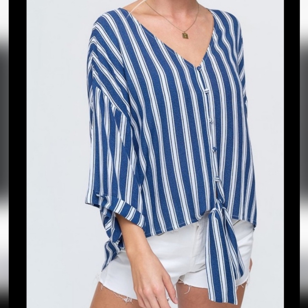 Hyped Unicorn Blue Striped Women's Top Size Small